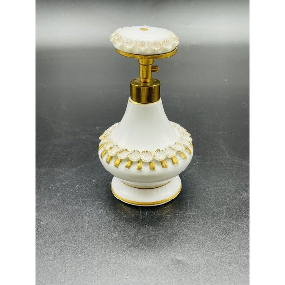 Irice Vintage Vanity Set White w Gold Accent And Applied Floral - Picture 8 of 12